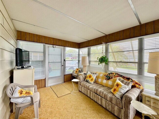 Building Photo - 89 Cypress Dr