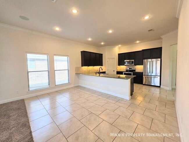 Building Photo - 9411 Sedona Ave