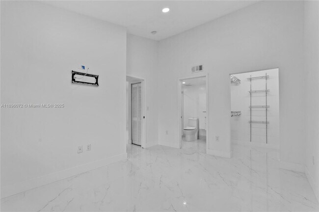Building Photo - 13125 SW 64th Terrace