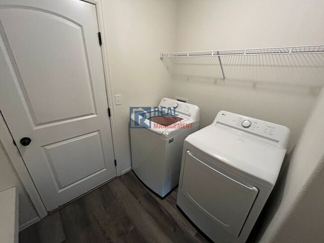 Building Photo - 720 Elk Mountain Dr