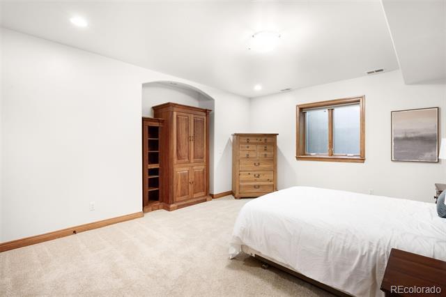 Building Photo - 1705 W Hinsdale Pl