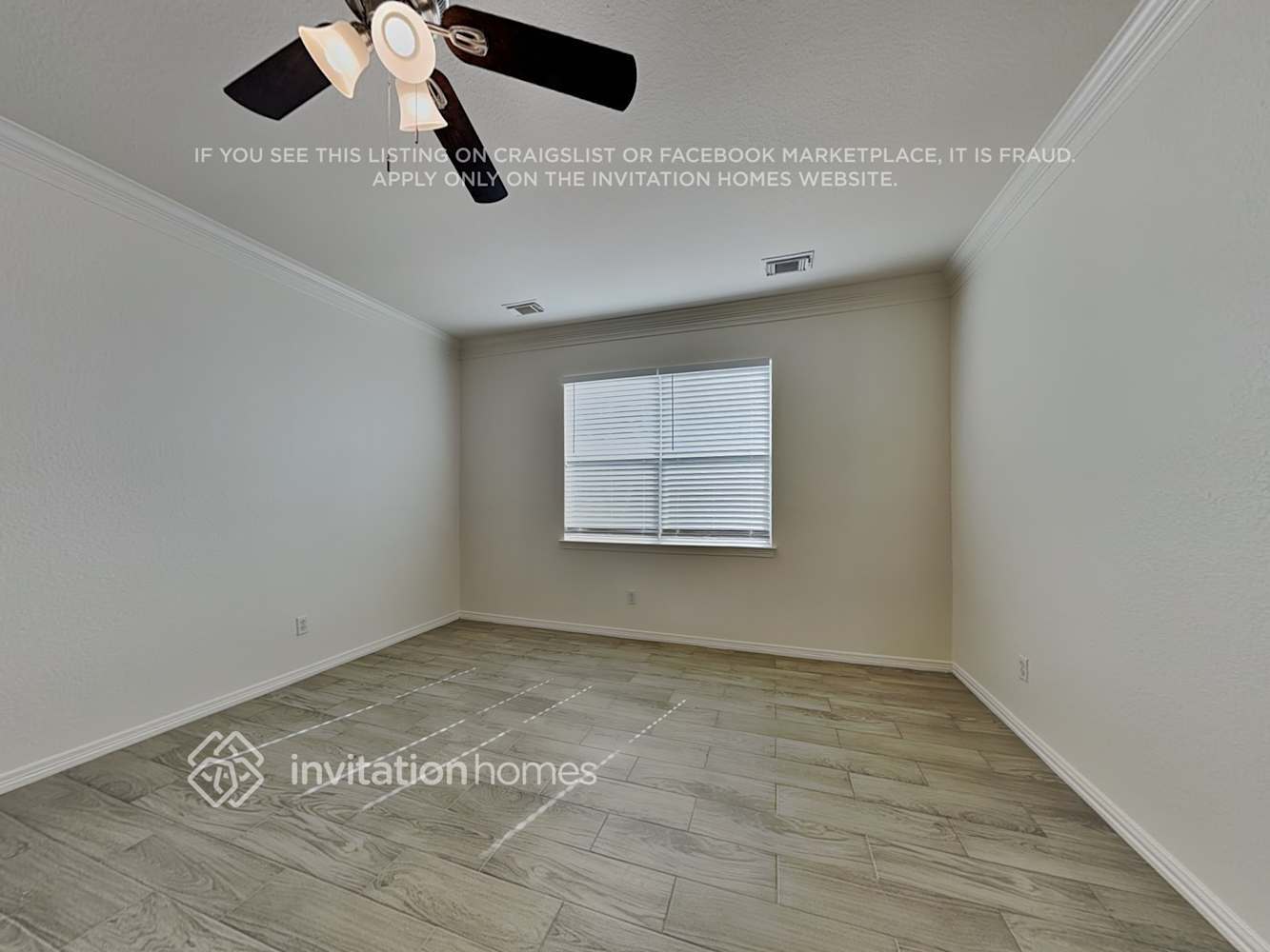 Building Photo - 15231 Henderson Point Dr