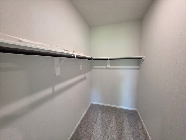 Building Photo - 110 Elm