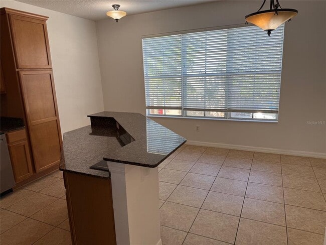 Building Photo - 2423 Middleton Grove Dr