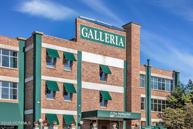 Building Photo - 119 Manor Dr