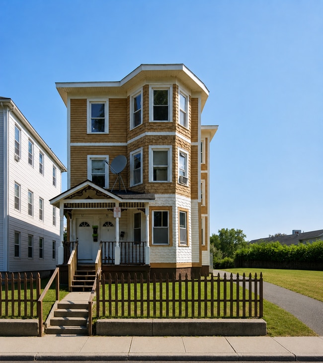 Building Photo - 56 Judson St