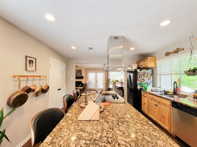 Primary Photo - 3735 Hickory Knob Dr