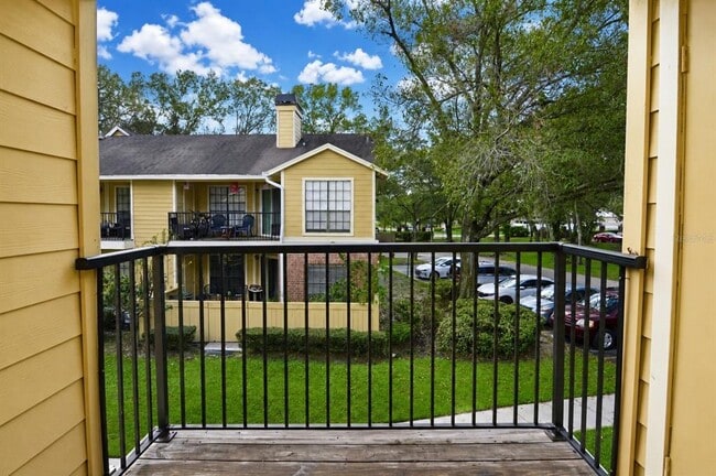 Building Photo - 8625 Mallard Reserve Dr