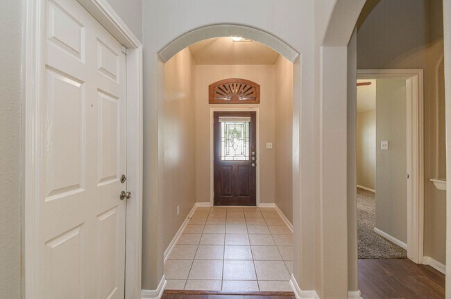 Building Photo - 13026 Echo Landing Dr