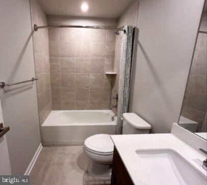 Building Photo - 4537 Briarhaven Dr