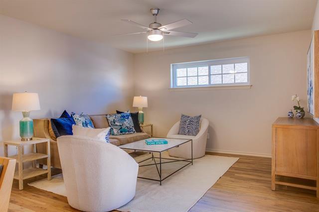 Building Photo - 5473 Anita St