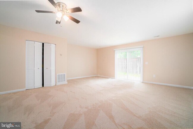Building Photo - 10601 Greta Lynn Ct