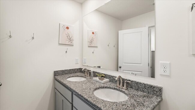 Building Photo - 3416 Tyee Xing Wy