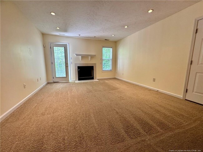 Building Photo - 2854 Kentberry Ct