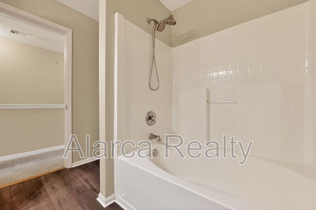 Building Photo - 2817 Summergrove Ct