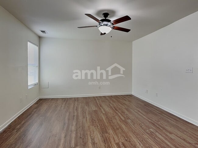 Building Photo - 5149 Liberty Hall Cir