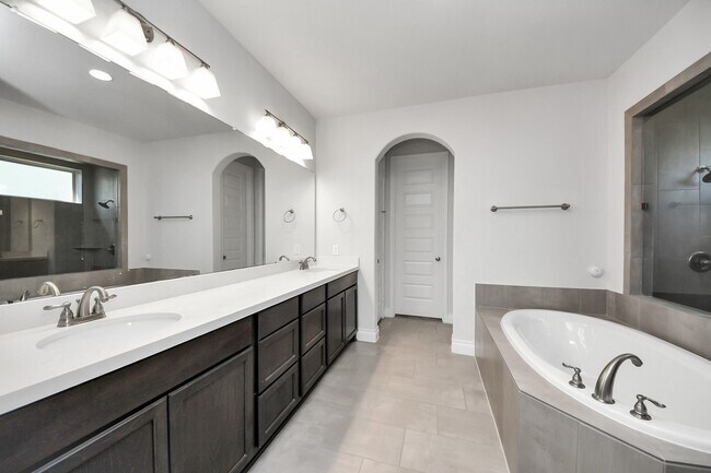 Building Photo - 22627 Duncan Brush Trace