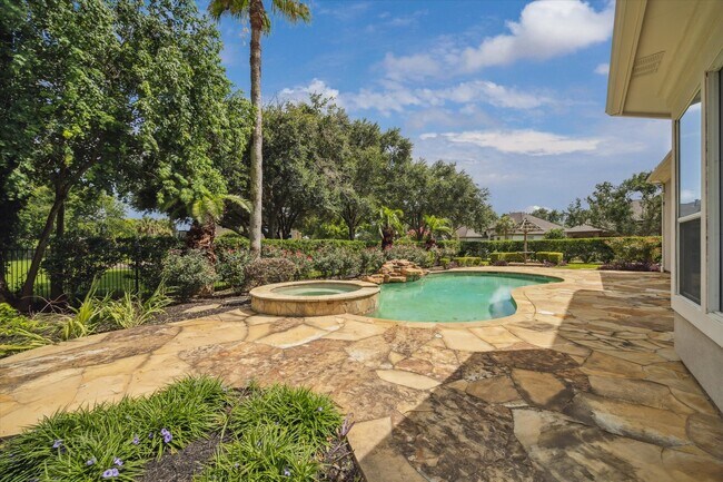 Building Photo - 5215 Eagle Pointe Ct