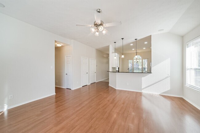 Building Photo - 21819 Silent Jasmin Ct