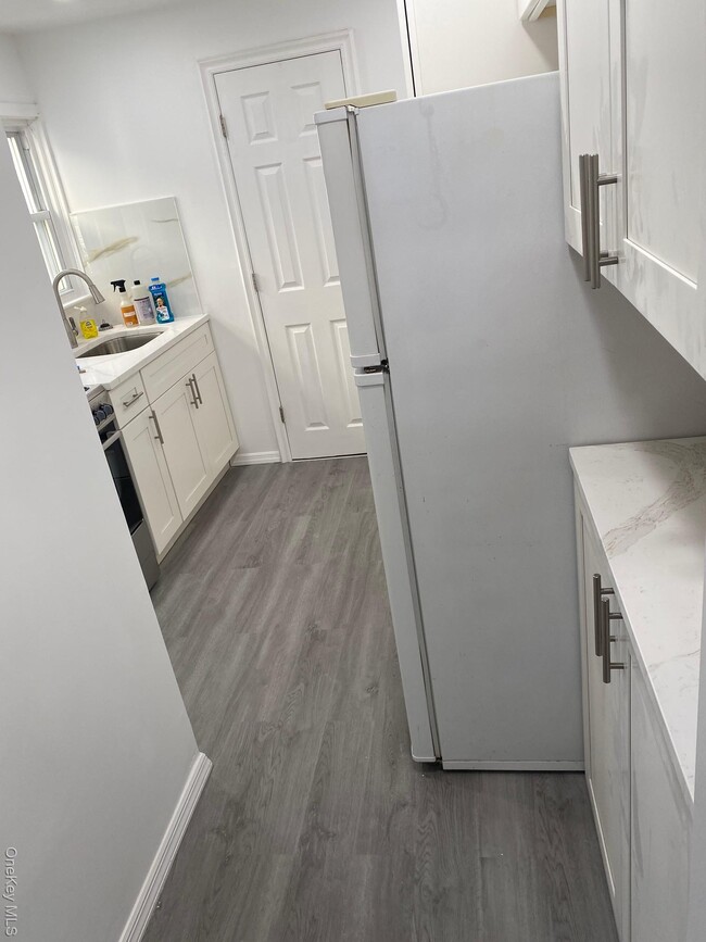 Building Photo - 93-31 215th St