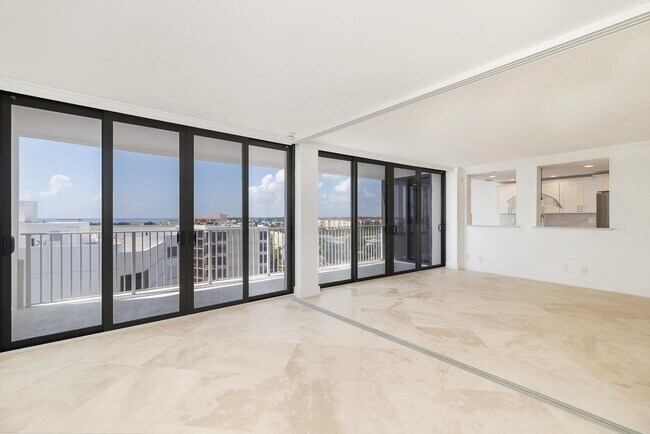 Building Photo - 3590 S Ocean Blvd