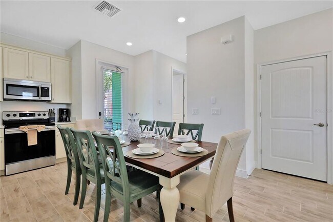 Building Photo - 8049 Lost Shaker Ln