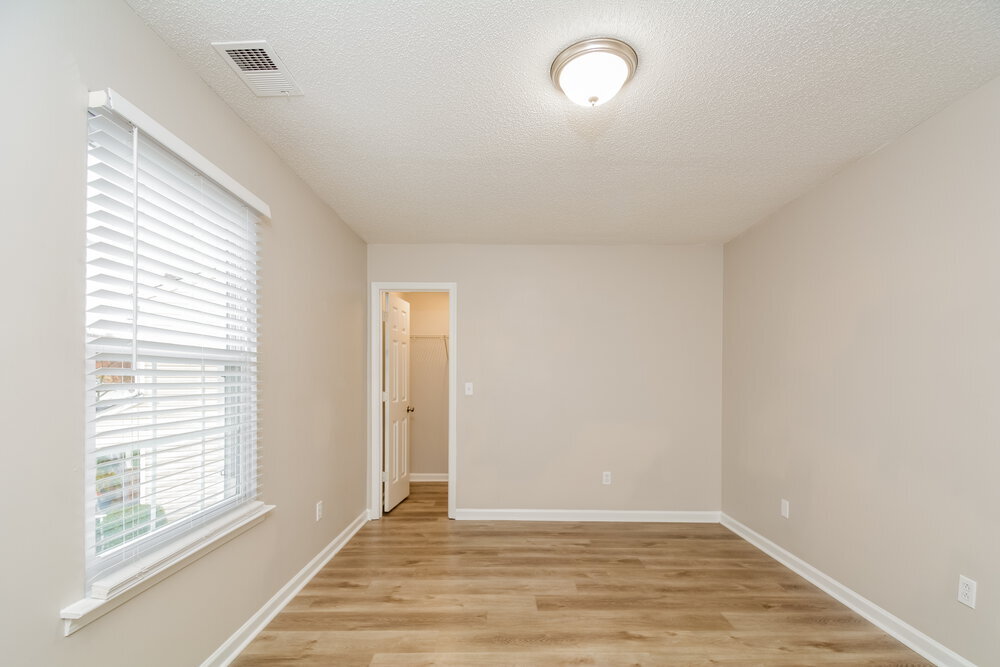 Building Photo - 3323 Baseline Rd