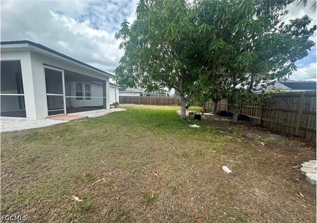 Building Photo - 2115 NW 19th Ave