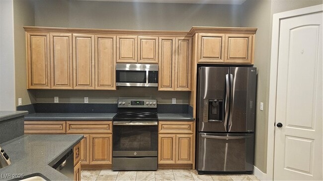 Building Photo - 6048 Moonlight Dr