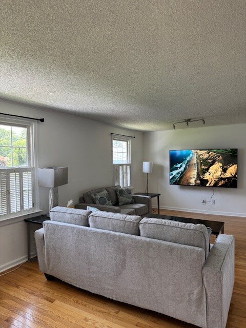 Building Photo - 215 Blackwell Rd