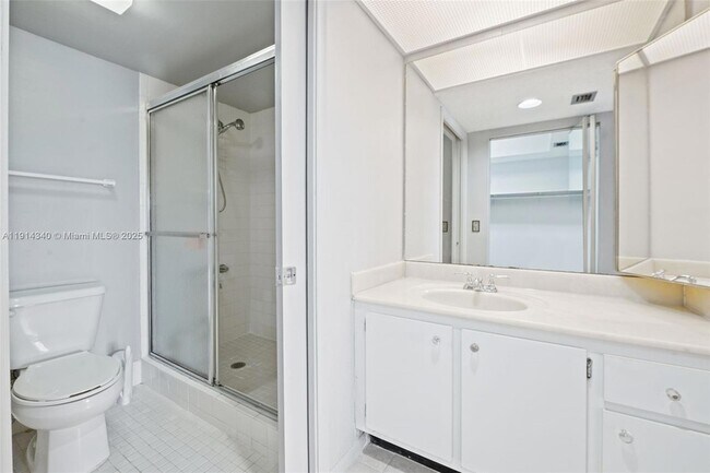 Building Photo - 13001 SW 11th Ct