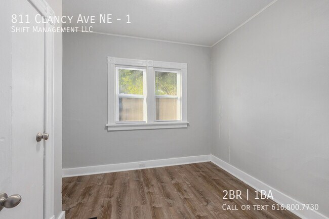 Building Photo - 811 Clancy Ave NE