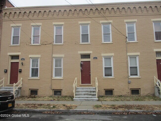 Building Photo - 509 23rd St