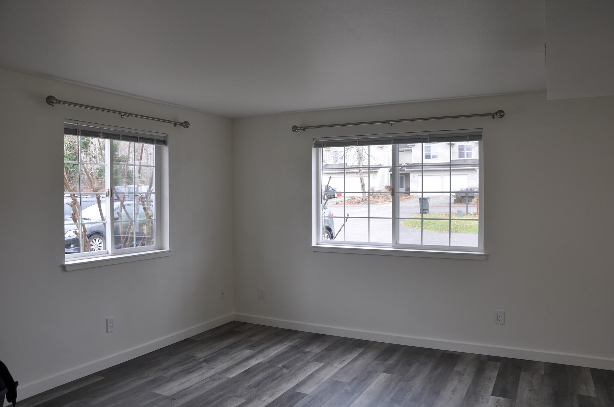 Kitchen / Living Room - 3031 Pacific St