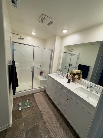 Building Photo - 30801 Windy Ridge Way