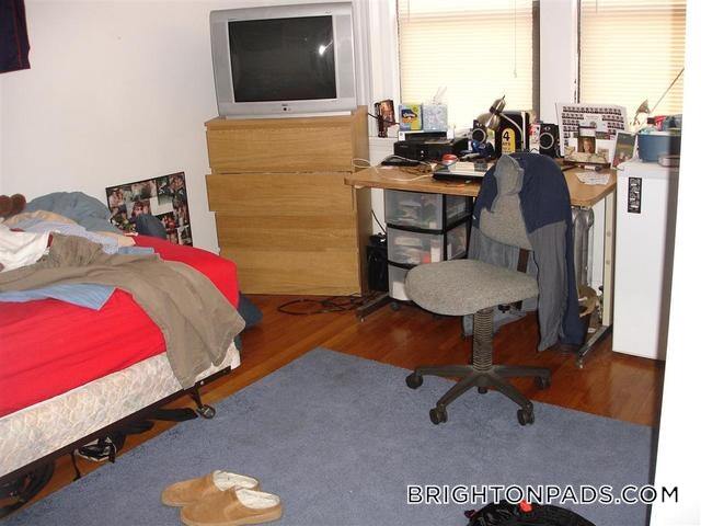 Building Photo - 27 Egremont Rd