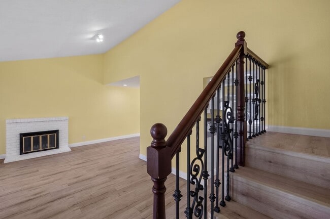 Building Photo - Beautifully Updated Four Bedroom Fremont Retreat w/ Views in Historic Niles