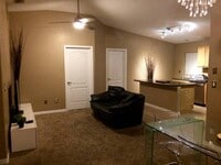 Building Photo - 1165 Bryn Mawr Dr