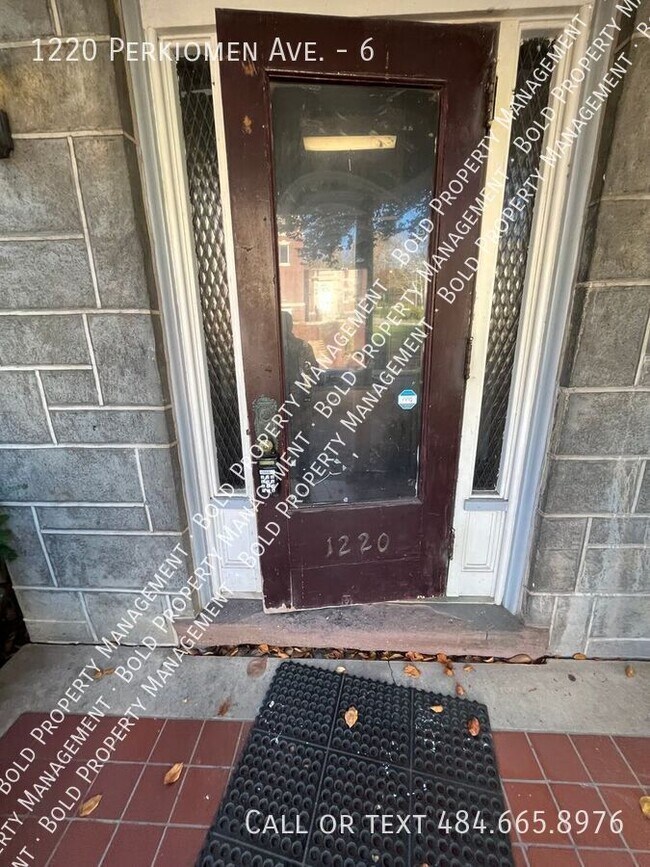 Primary Photo - 1220 Perkiomen Ave