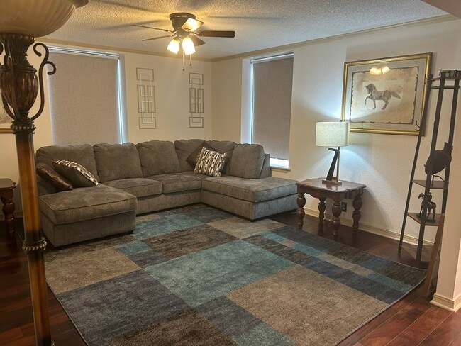 Primary Photo - 331 Buena Vista Rd