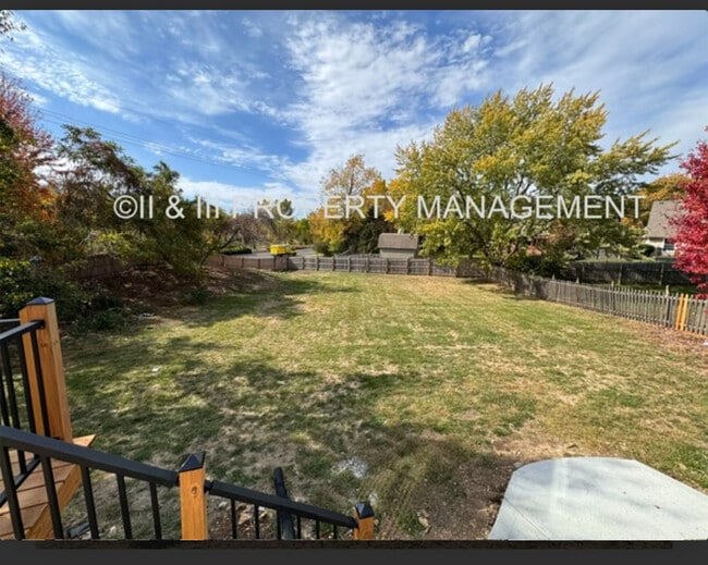 Building Photo - 14533 W 86th Terrace