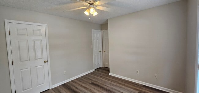 Building Photo - 2014 Summer Valley Way