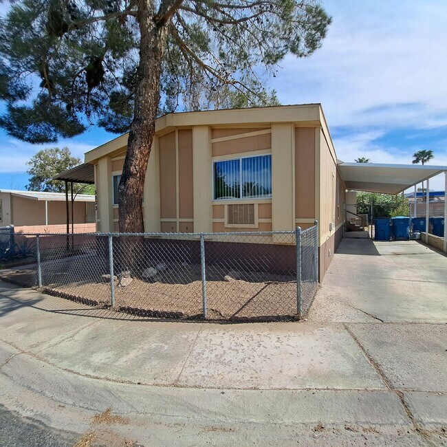 Building Photo - 5033 Sitka Ln