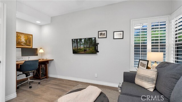 Building Photo - 30 Pinewood