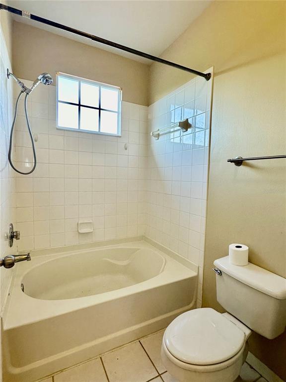 Building Photo - 5001 Baraldi Cir