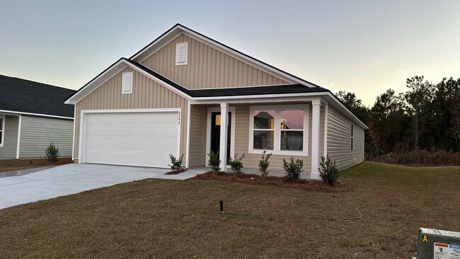 Building Photo - Brand-new Built