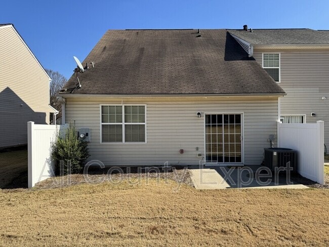 Building Photo - 383 Weatherstone Pl