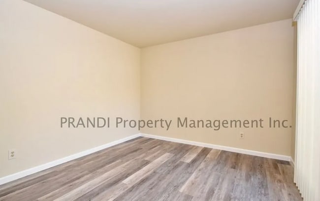 Building Photo - 45 Grande Paseo