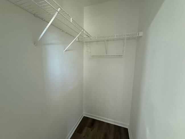 Building Photo - 1509 Crandon Dr