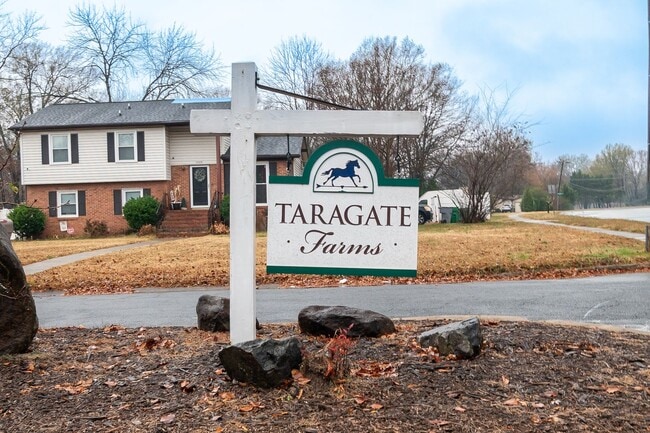 Building Photo - Newly Renovated 3-Bedroom Ranch with Spacious Yard!